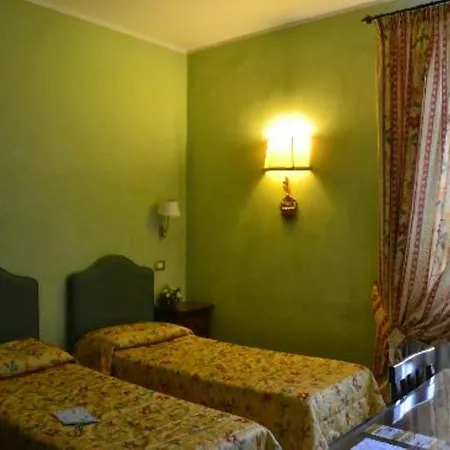 Piccola Bed and Breakfast 3*