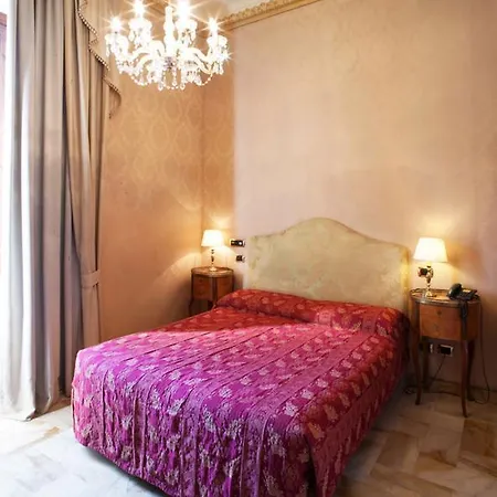 Piccola Bed and Breakfast 3*