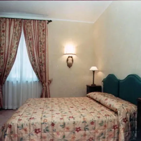 Hotell Piccola Siena